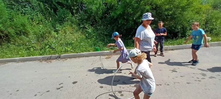 Весёлые старты" прошли в начальной школе.